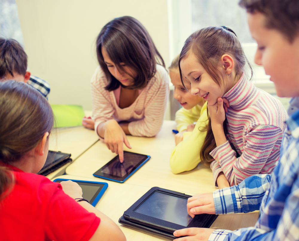 iPads vs. Chromebooks: What’s Best for Your School? | eSchool News